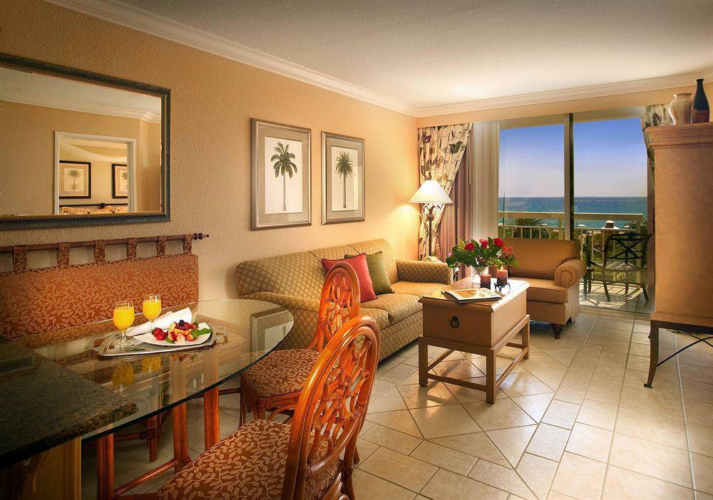 Palm Beach Shores Resort And Vacation Villas Стая снимка