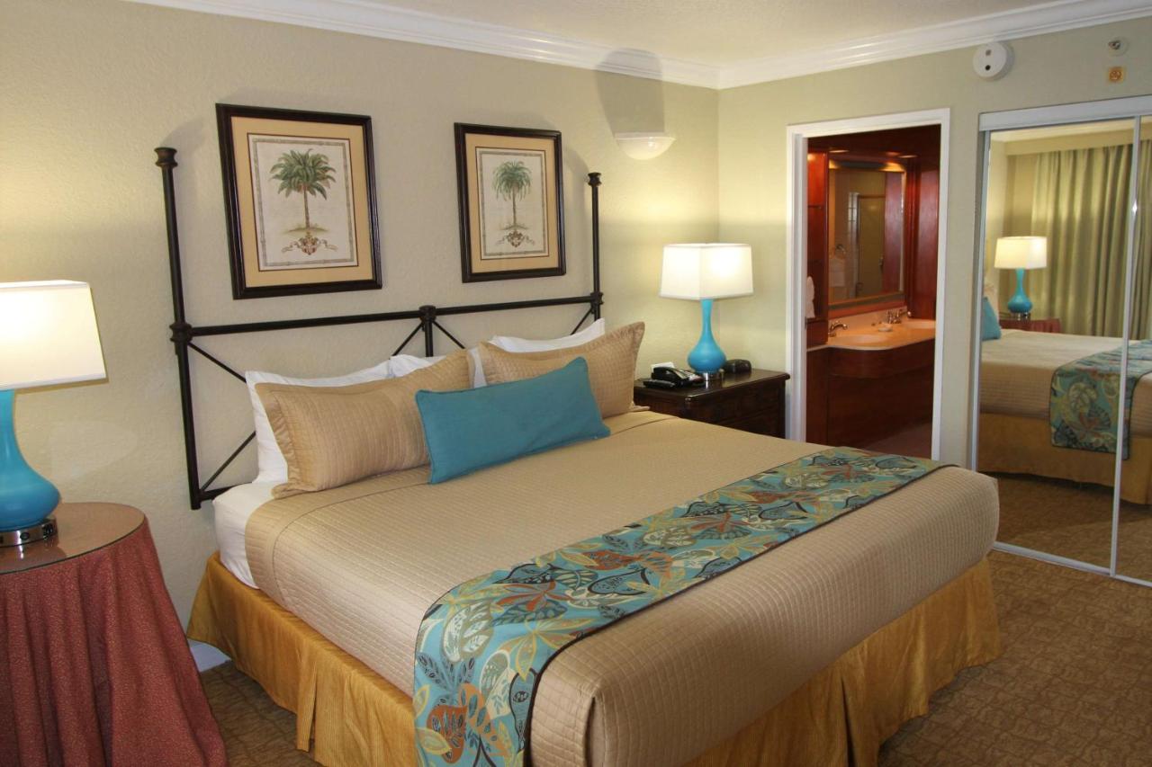 Palm Beach Shores Resort And Vacation Villas Екстериор снимка