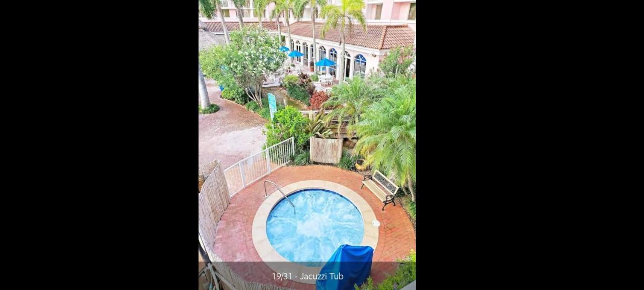 Palm Beach Shores Resort And Vacation Villas Екстериор снимка